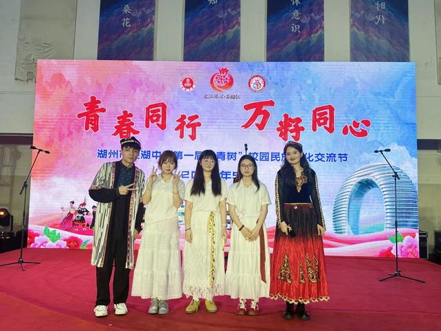 合照2.jpg